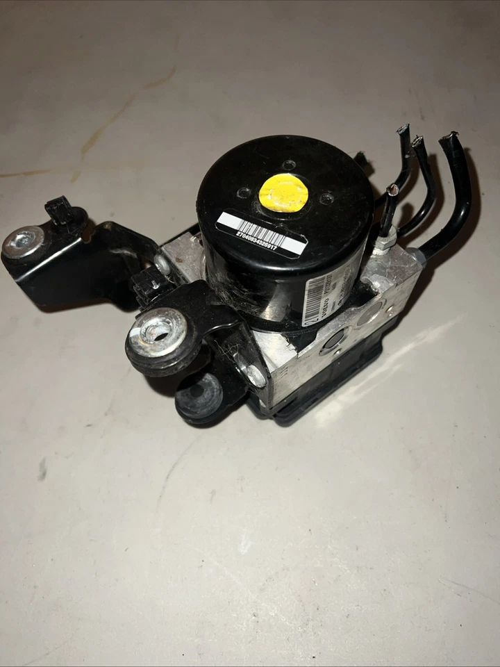 Módulo de control de bomba ABS Volvo S60 2011-2016 Foto 2 de 3