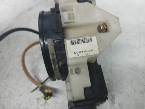 MR986420 Mando Multifuncion para MITSUBISHI COLT CZ3 BERL. 5 (Z30A) * 20 168815 - Imagen 5 de 9