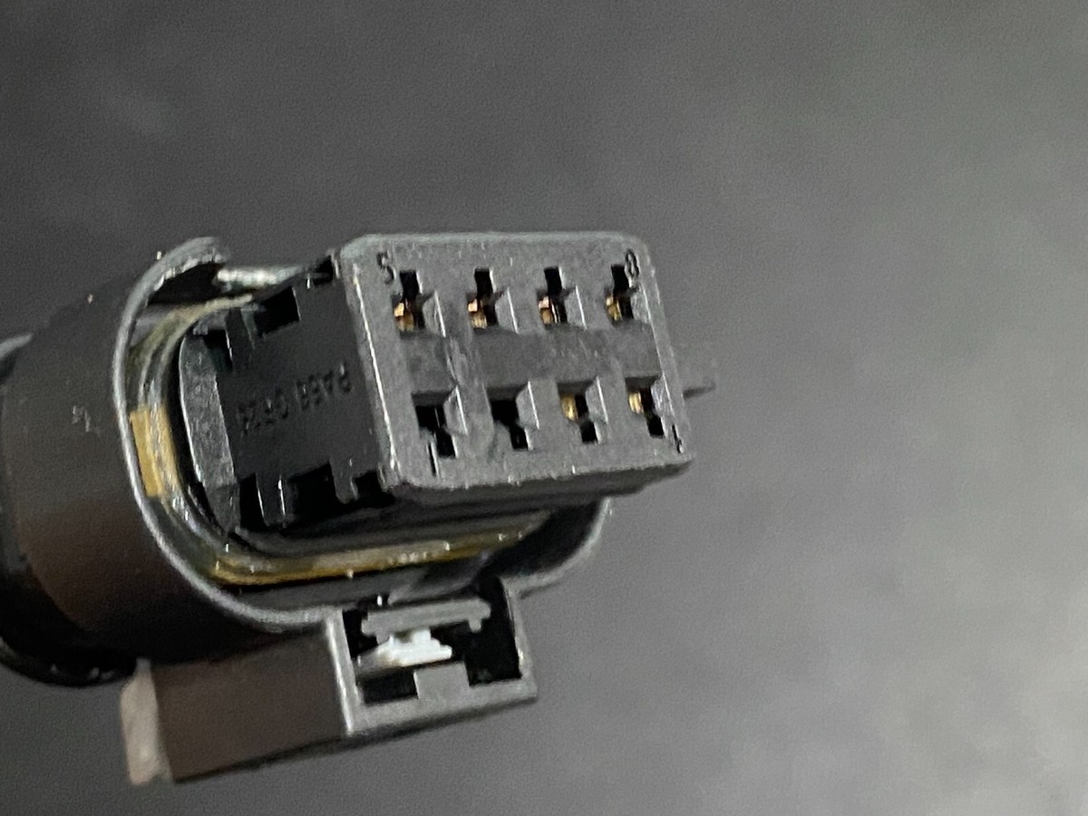 Mercedes-Benz Wiring Loom Harness Plug Connector A0265455926 Black  