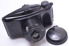   M.I.O.M. PHOTAX 6X9CM 620 ROLL FILM CAMERA, BAKELITE BODY W/ BOYER LENS  CAP