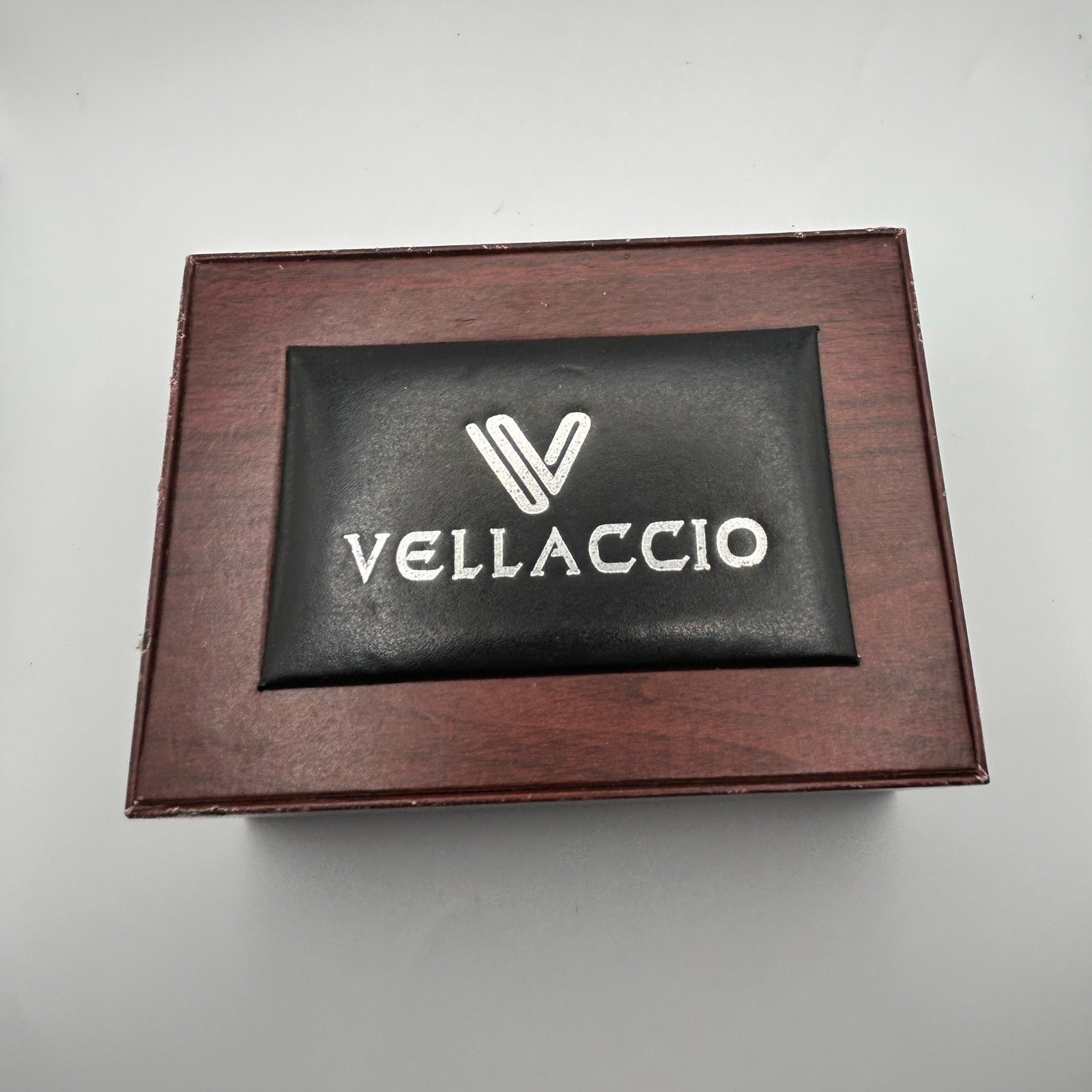 Vellaccio Two-tone His and Her's Watch Set in a Box Working New Battery image 6