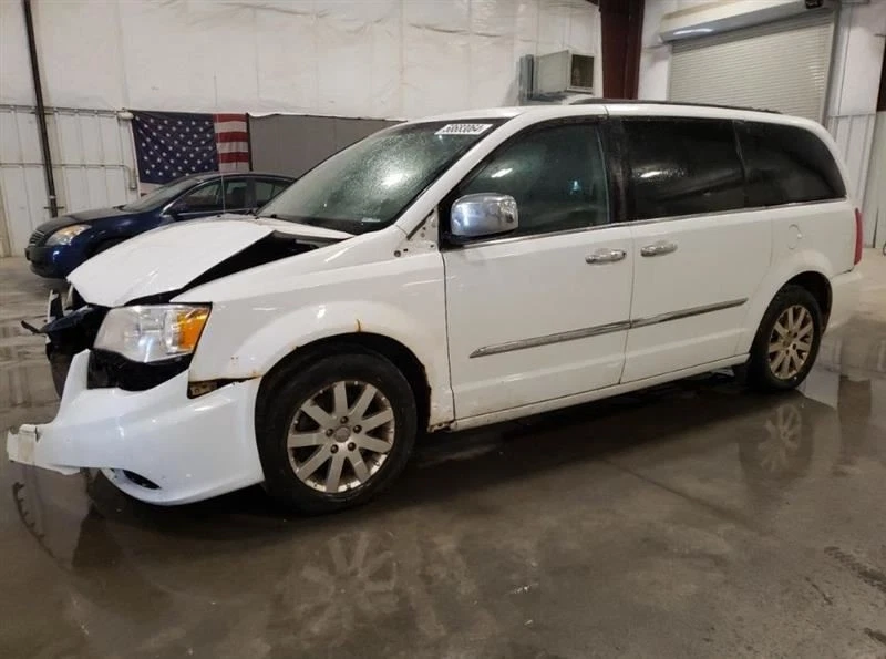 Driver Side View Mirror Power Chrome Fits 11-16 TOWN & COUNTRY 266214 - Image 4 of 4