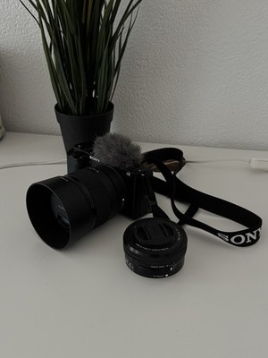 Sony Alpha ZV-E10 L 25 0 MP Systemkamera - Schwarz Set + Objektiv 50 mm