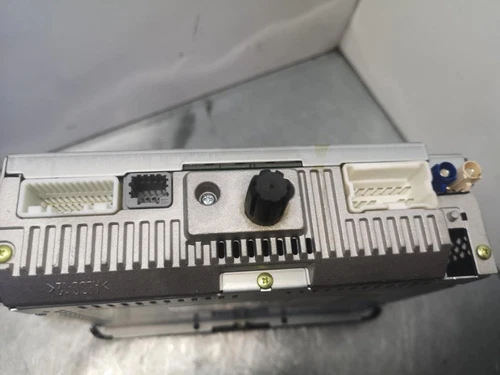 281150198R Sistema Audio/Radio Cd para RENAULT CAPTUR I Life 2015 804886 - Imagen 4 de 10