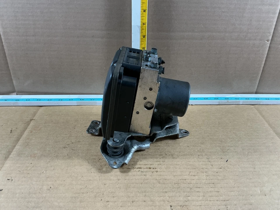 2012-2015 Audi A7 Quattro ABS Anti-Lock Brake Pump Module 4G0907379L OEM - Image 3 of 4