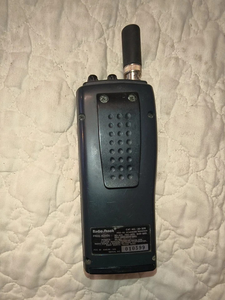 RadioShack PRO-60 Racing Radio  (200-Channel) 800Mhz Scanner TESTED - Image 3 of 4