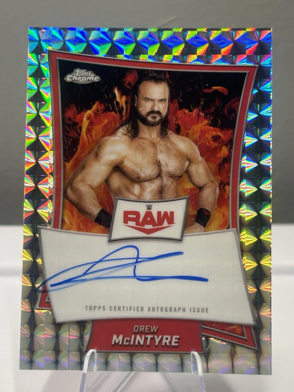 Drew McIntyre 2025 Topps Chrome WWE Geometric Red Brand Auto Card RBA-DRE