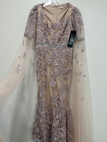 David's Bridal Beige Floral Lace Embroidered Long Gown 3/4 Sleeve Size 10