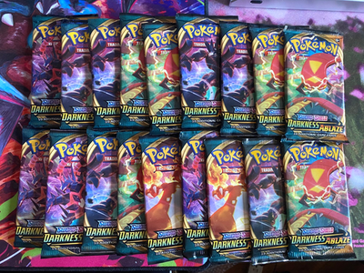 swsh darkness ablaze booster box Amazon.com: Pokemon 174-81712 Pokemon-Sword & Shield Darkness Ablaze-Booster  Packet : Toys & Games