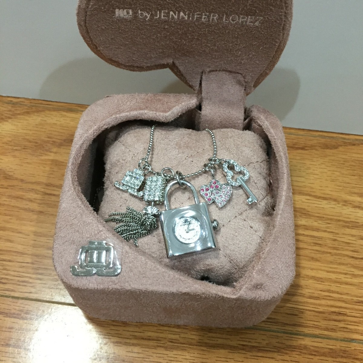 Montre-collier J.Lo Par Jennifer Lopez - Modèle 2099 Carré Mécanique - NEUVE Avec Boîte