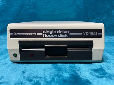 Commodore Floppy VC-1541 Silverline   guter gebrauchter Zustand  
