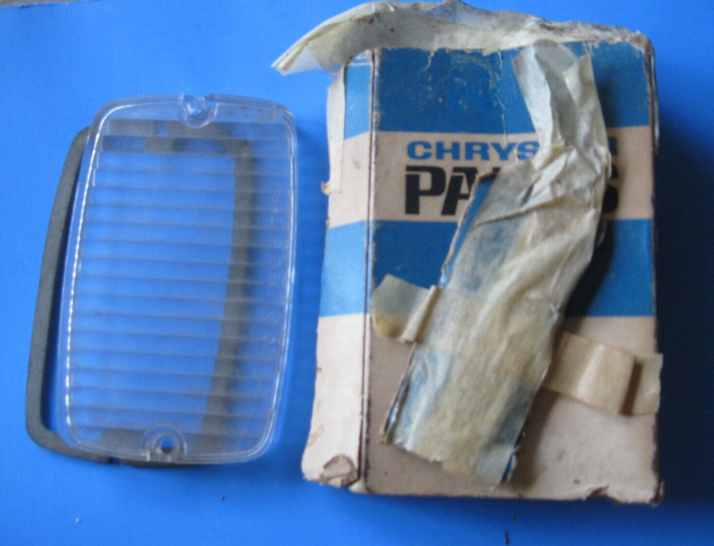 NOS MOPAR clear LH rear park light lens & gasket 1971 Plymouth Satellite 3478593