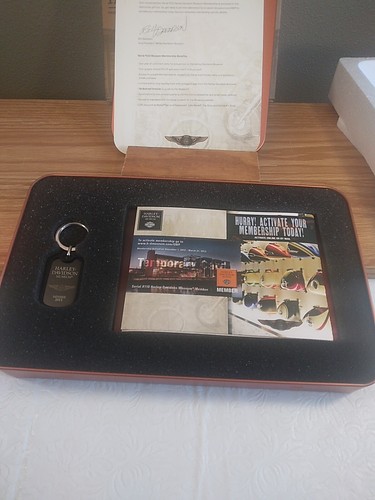 Set regalo originale Harley Davidson 110 anni anniversario edizione limitata nuovo con scatola - Foto 12 di 16