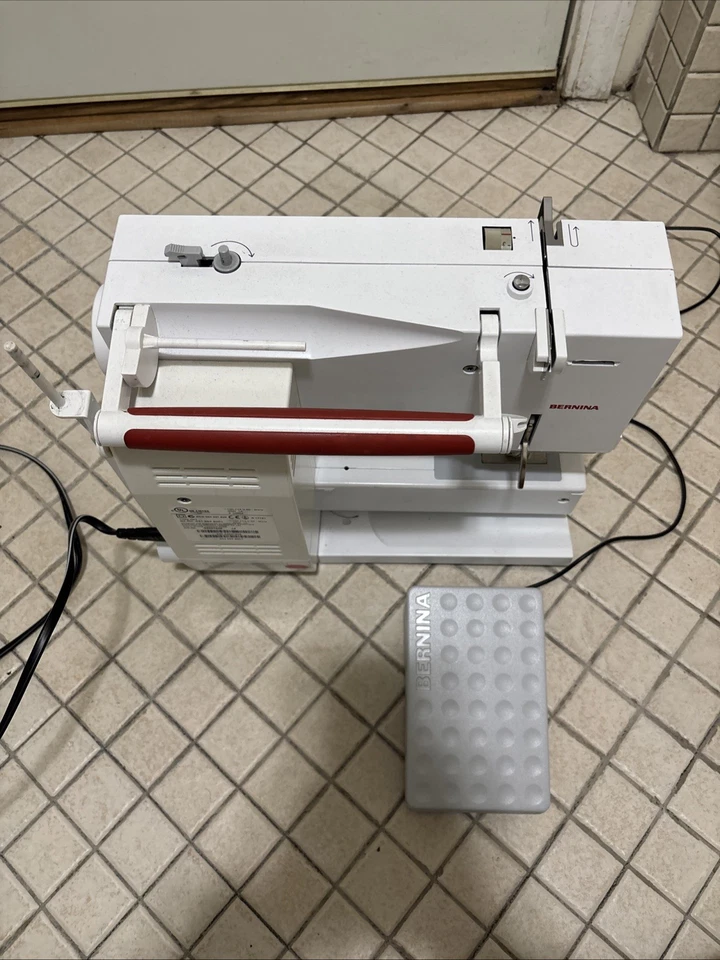Bernina Activa 240 Sewing Machine - Machine and Pedal Only! - Image 2 of 4