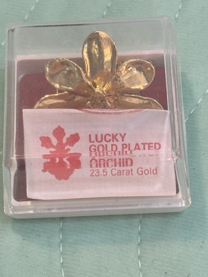 LUCKY Orchid  Neckless /Brooch. Vintage. 22 GPGold Over Real Orchid. Singapore.