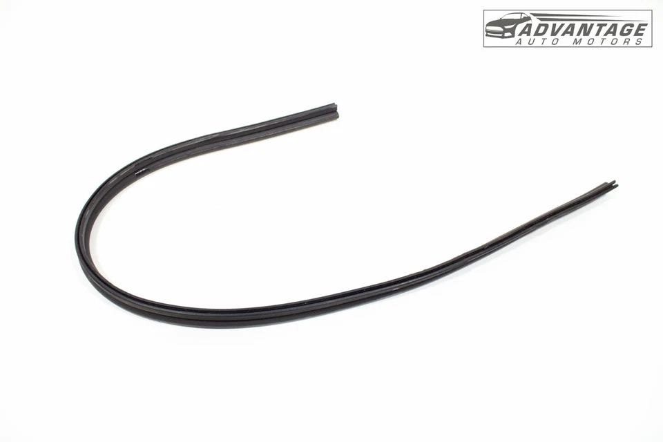 Subaru Crosstrek 2018-23 puerta trasera derecha o izquierda sello de goma OEM Foto 2 de 4