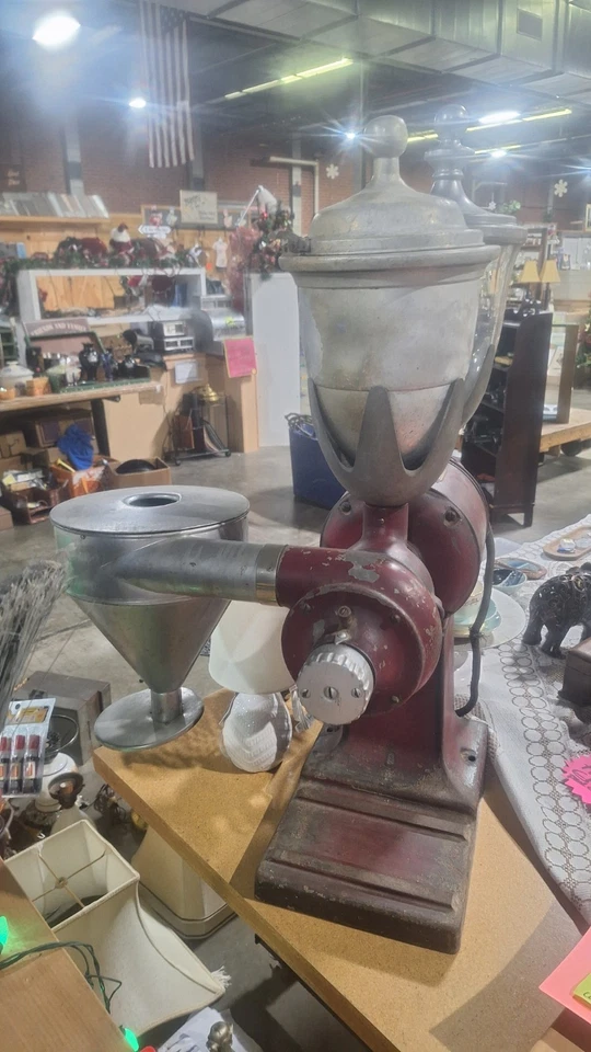 Molinillo y pulvarizador de café Hobart vintage Foto 2 de 4