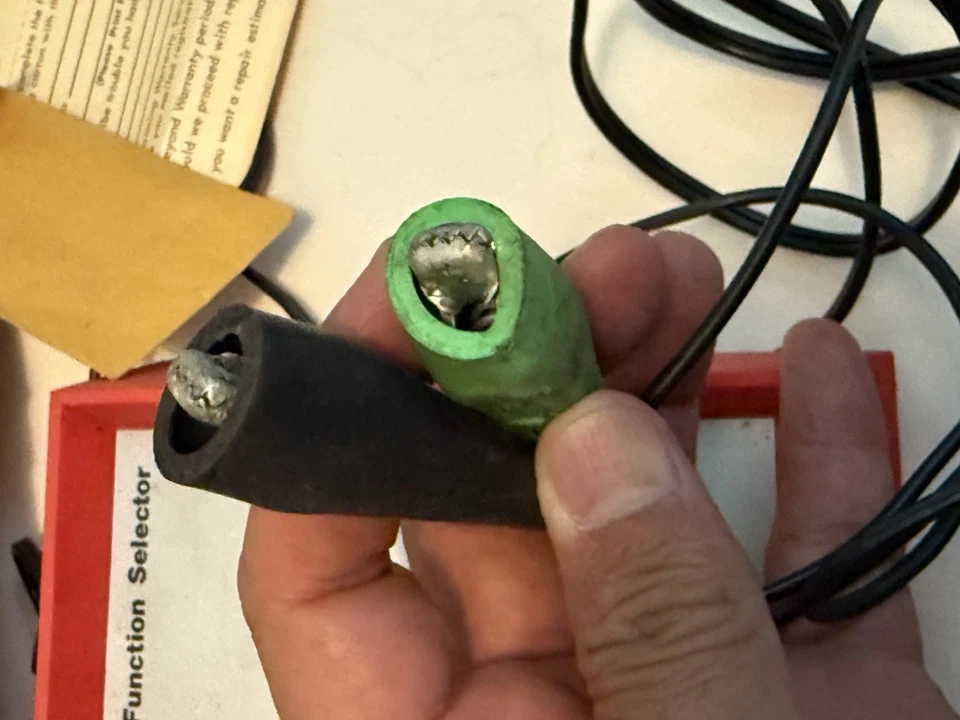 Винтажный анализатор двигателя и электрическая система Actron 615 для тестирования с коробкой - Изображение 4 из 4