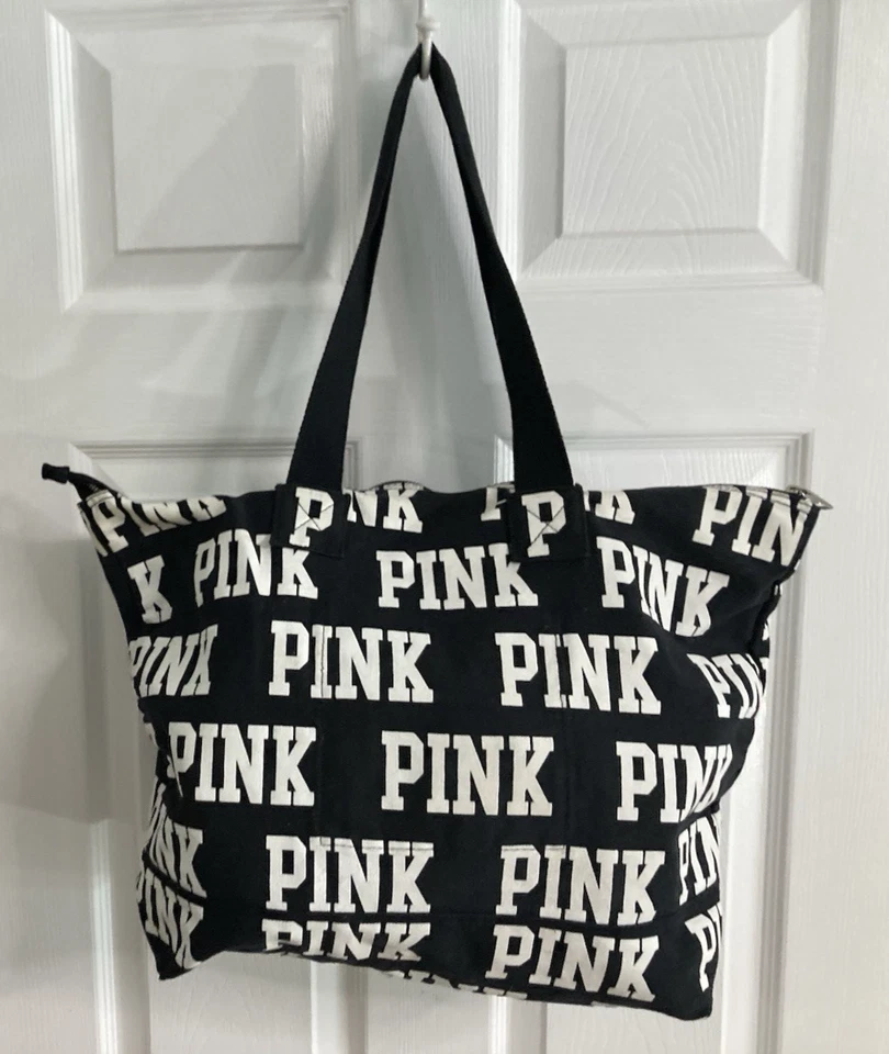 Bolso de Hombro Victoria's Secret Rosa Blanco y Negro Estampado Grande de Lona Foto 3 de 4