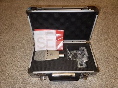 sE Electronics T2 Large Diaphragm Condenser Microphone, Open-Box Great Condition