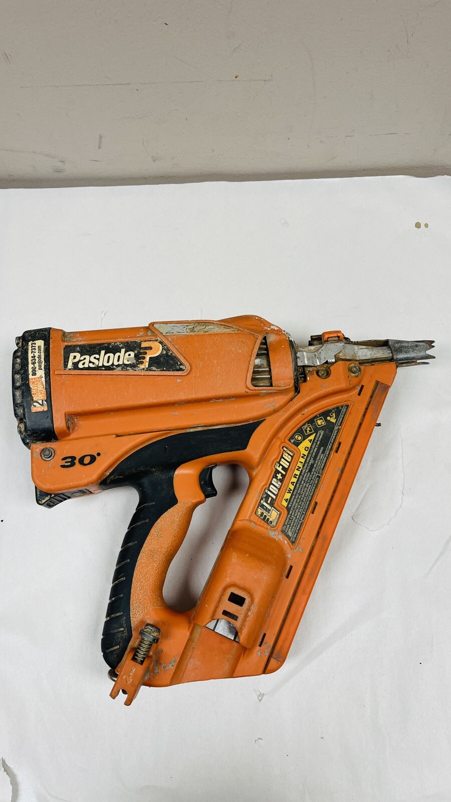 Paslode CFN325XP Lithium-Ion Battery 30 