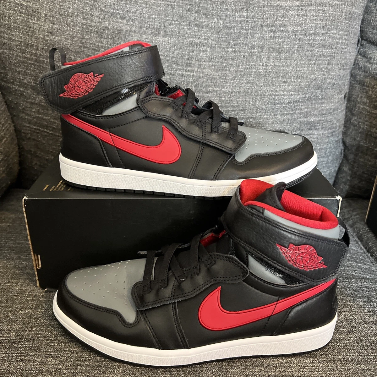 air jordan 1 hi flyease black gym red