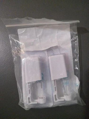 Done-At-Home first-time-onestep ear piercing kit. - product listing photo