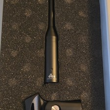 dbx Measurement Condenser Microphone Wired 3-...
