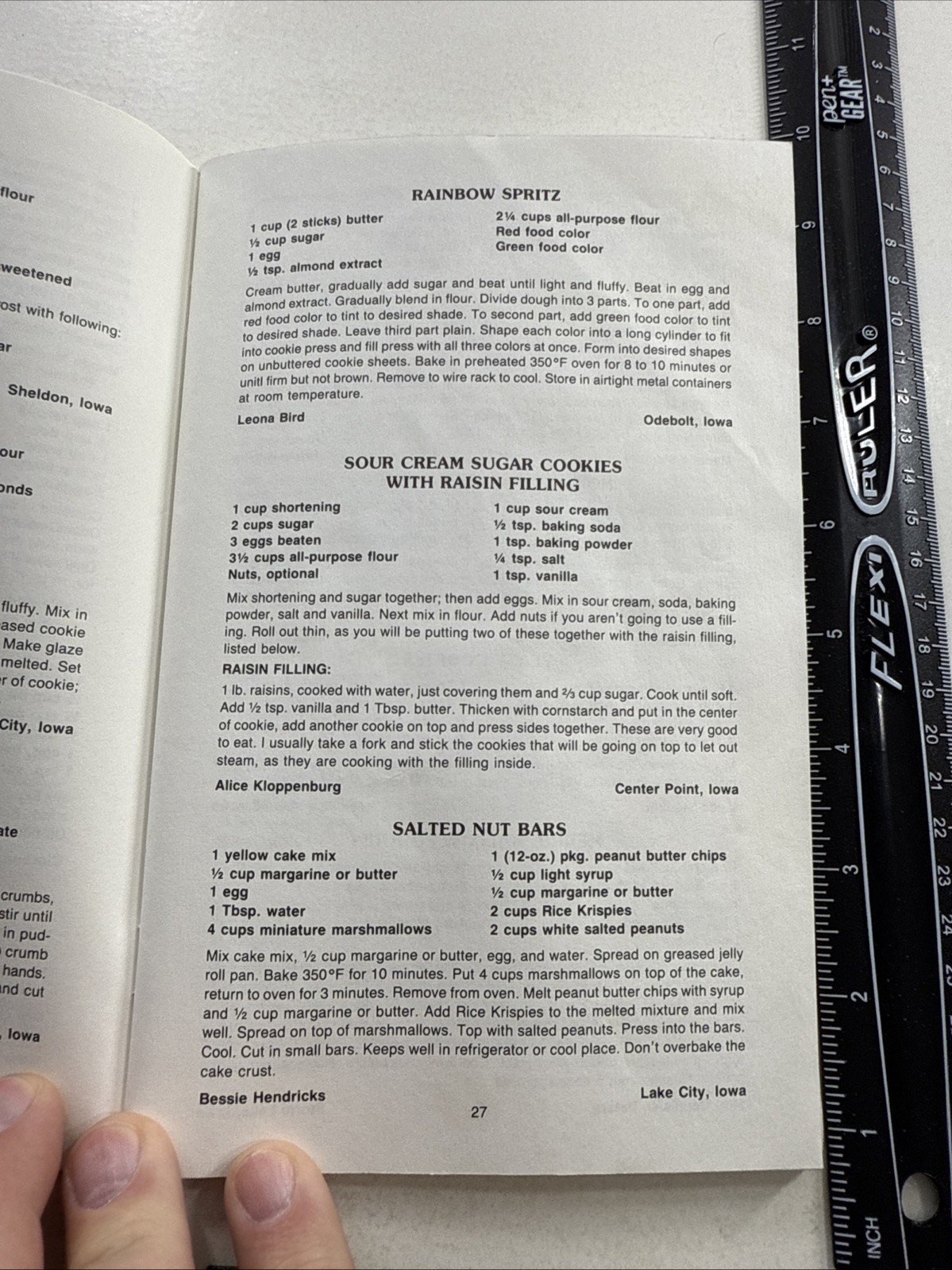 Iowa Holiday Cookbook Christmas ethnic VTG Dutch Raisin cookie Danish Abelskiver