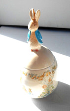 PETER RABBIT BEATRIX POTTER 1996 VINTAGE EASTER EGG CERAMIC CANDY JAR CANISTER 