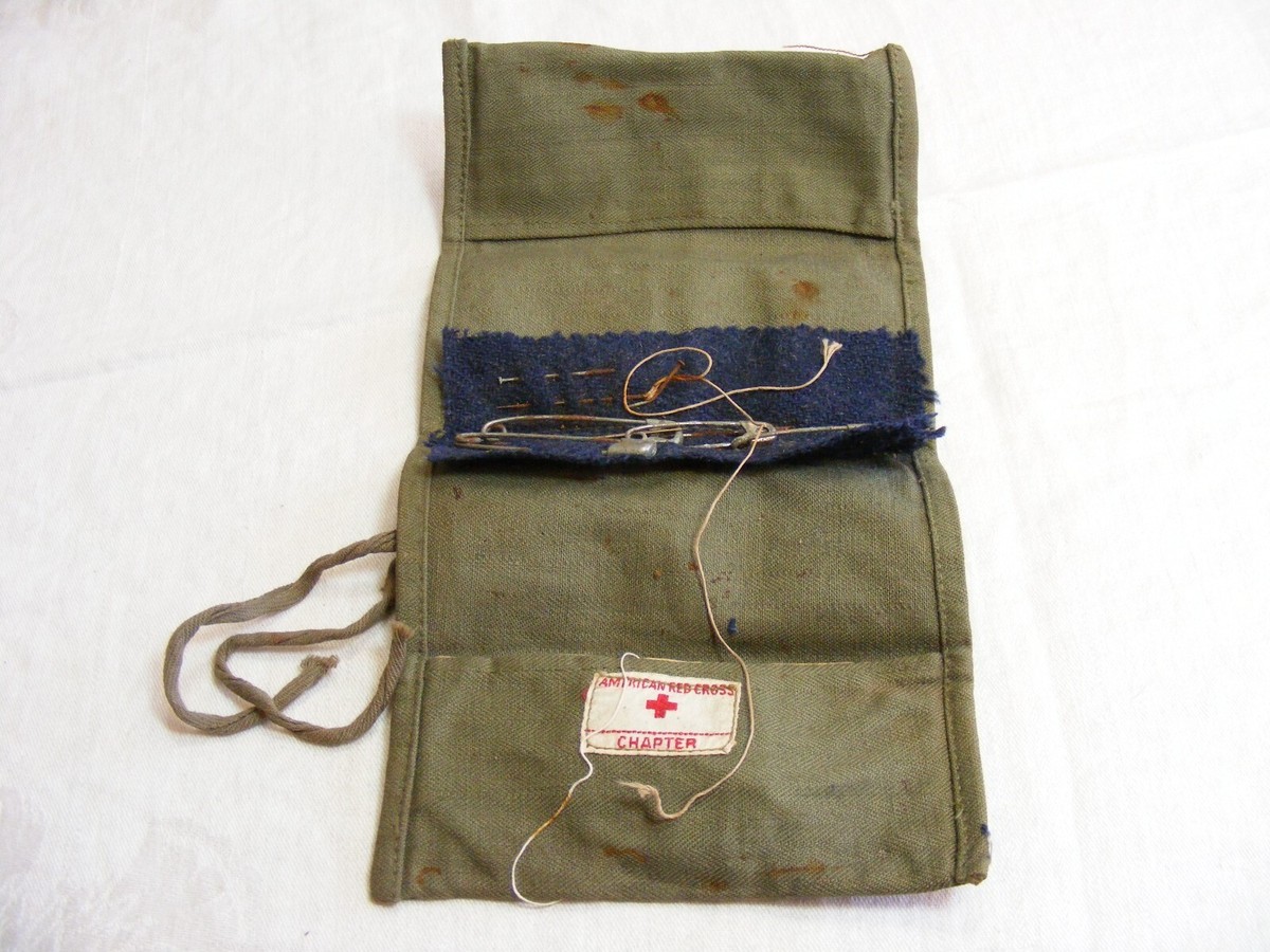Vintage WW2 American Red Cross Sewing Kit 8-a #19 | eBay