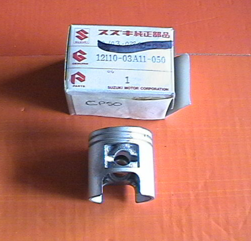 GENUINE SUZUKI 41.50mm PISTON 12110-03A11-050 12103-03820-050 CP50 CH CHF 85-91 - Picture 1 of 4