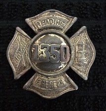 READING PENNSYLVANIA PA FIREMAN FIRE BADGE CAIRNS OLSON WILSON BRAXMAR REESE