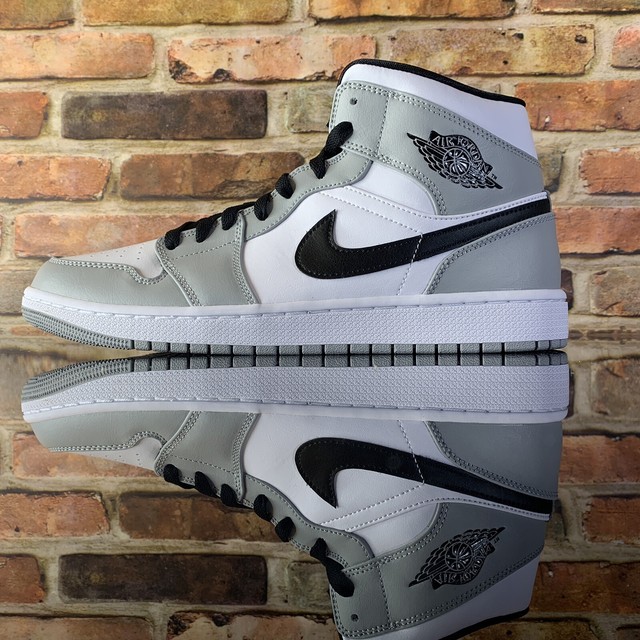 NIKE Air Jordan 1 AJ1 Mid Smoke Grey Gray MENS 10.5 554724-092 | eBay