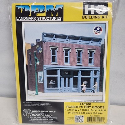 Roberts Dry Goods Store Design Preservation Models DPM 10200 HO Building Kit