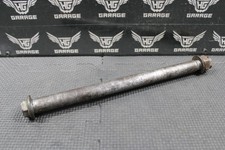 Kawasaki KX500 1987 OEM eje trasero llanta rueda trasera eje perno pivote 41068-1180