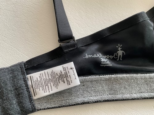 Smartwool Women's PhD Adjustable Back And Straps Sports Bra Black Size 36C - Picture 3 of 8