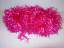 HOT PINK SPARKLE CRAFTS KNITTING weaving DESIGNER YARN FIBER ARTS TASSEL 49G