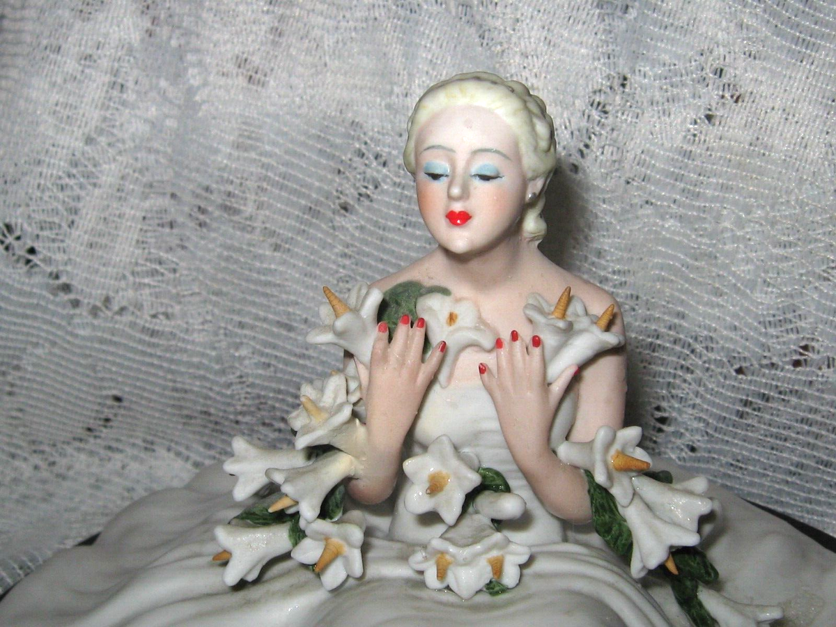 ルイ・イカール ( ユリ ) Icart Figurine Leslis RARE 1937 Les Orchidee Louis ICART Figurine Art Deco LOW # 825 of