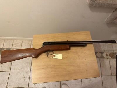 Vintage Benjamin model 3600 100 shot BB .177 CO2 repeating rifle