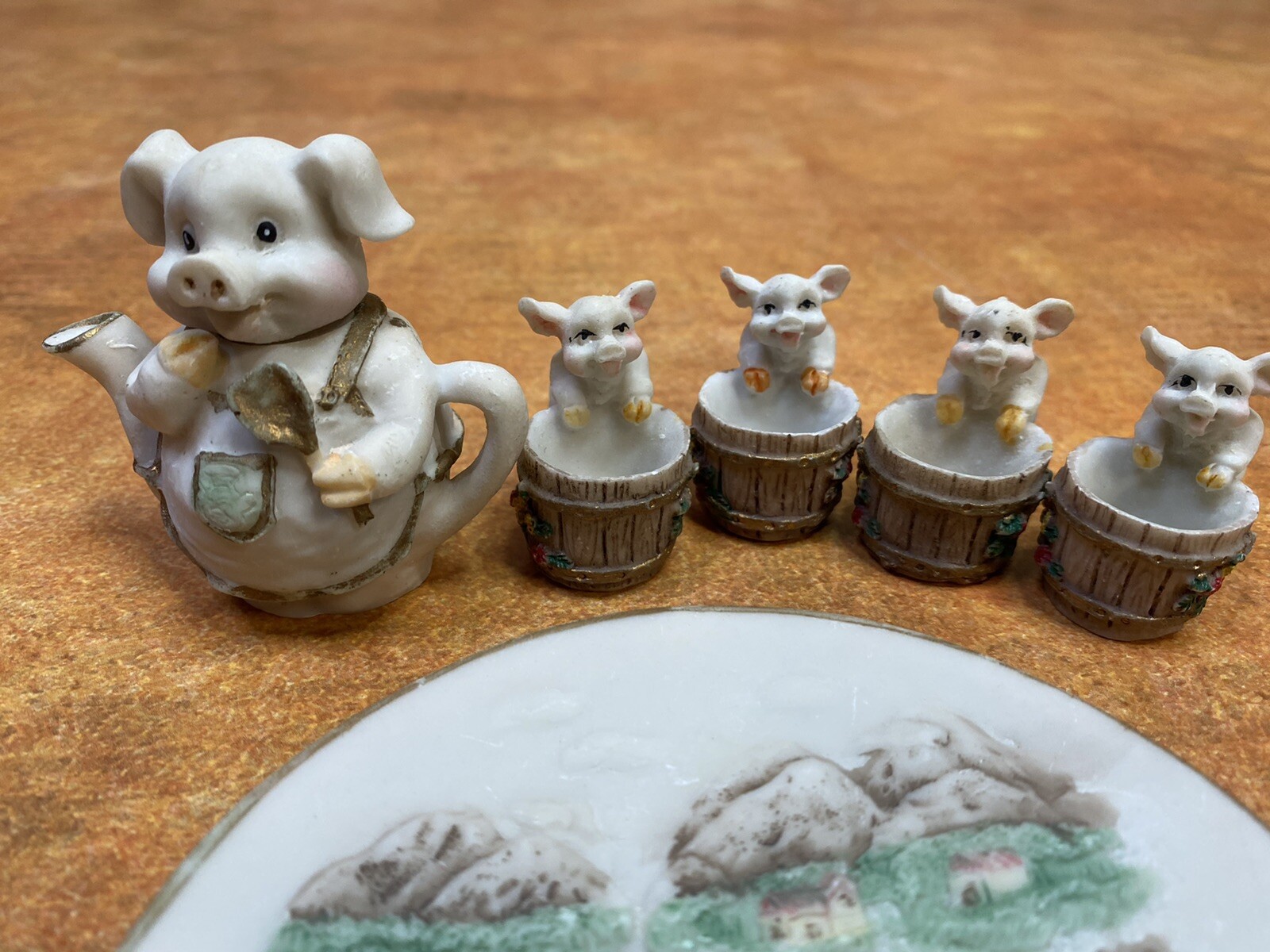 Mini Tea Set, Momma Pig and Piglets, Resin Tea pot Cups Plate eBay