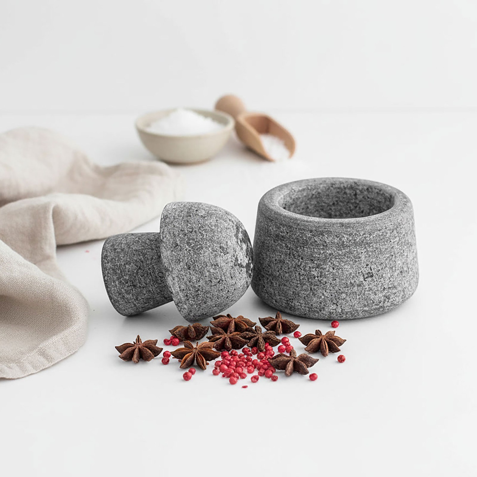 Granite Pestle and Mortar - Spice and Herb Crusher / Grinder