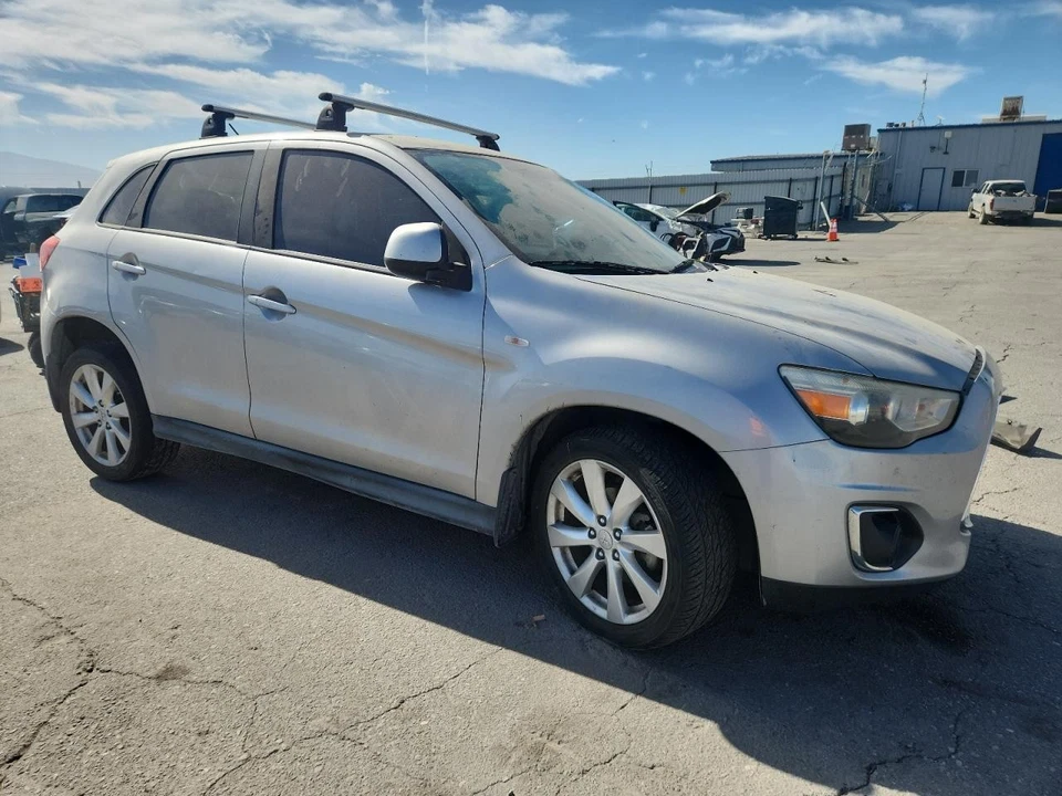 Conjunto de portador diferencial usado se adapta a: Mitsubishi Outlander 2015 deportivo trasero Gr Foto 4 de 4