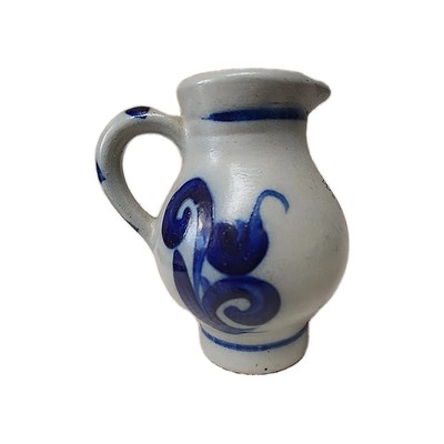 German Stoneware Ceramic Glazed Creamer /Pitcher jug Frankfurt am Main w/Eagle 