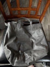 Jewell-Thirty One-Fashion Games-City Charcoal Gray Faux Snake-Crossbody-Purse