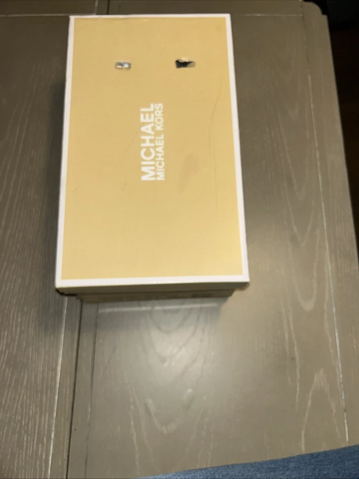 Sandalia Tanga Michael Kors Mujer Aubrey Charm Marrón Tostado 9M Foto 3 de 4