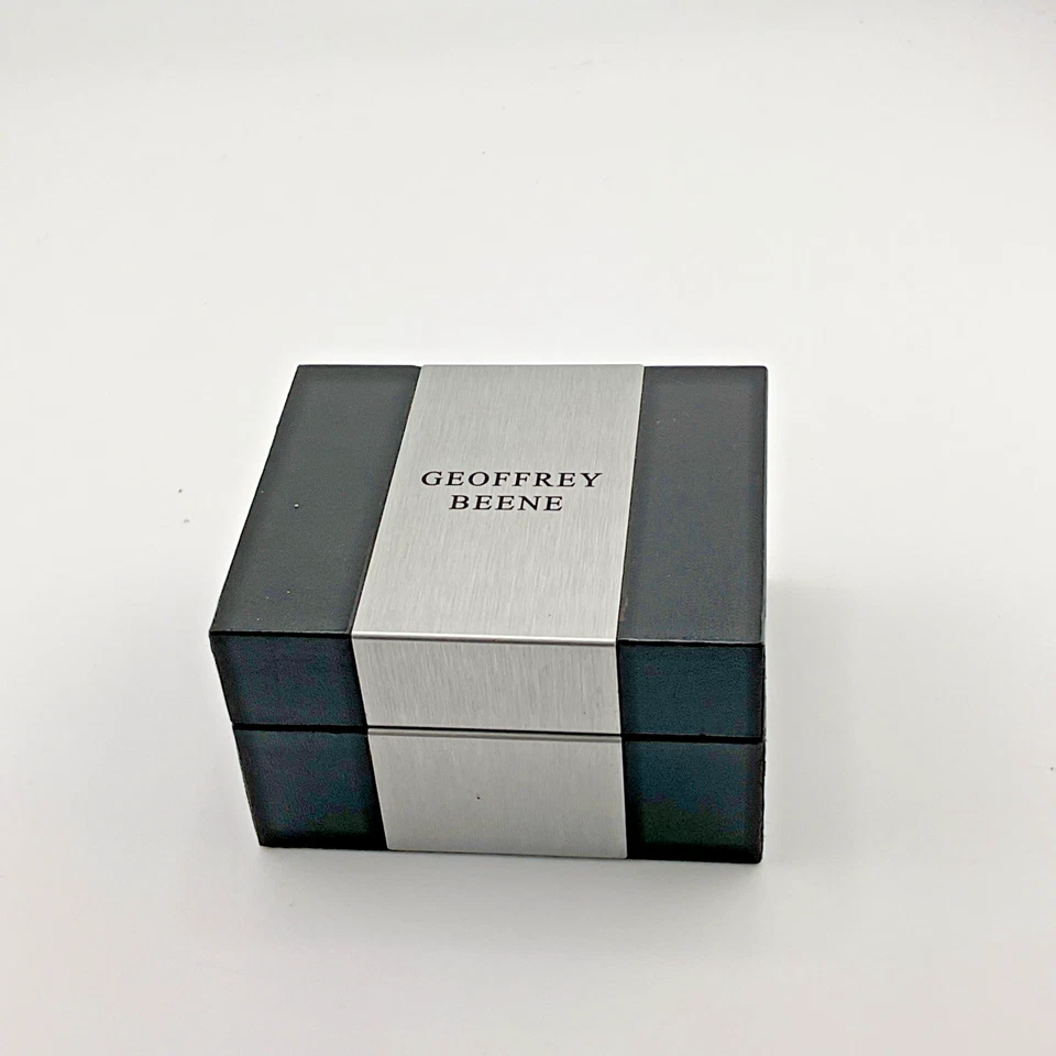 Gemelos Geoffrey Beene Tono Plata Línea Texturizada Diseño Borde Pulido con Caja Foto 2 de 2