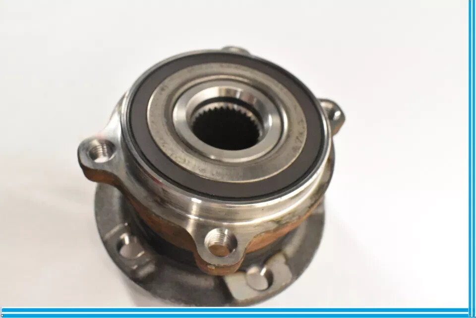 14-21 Maserati Ghibli Quattroporte Front Right Side Wheel Hub Bearing OEM
