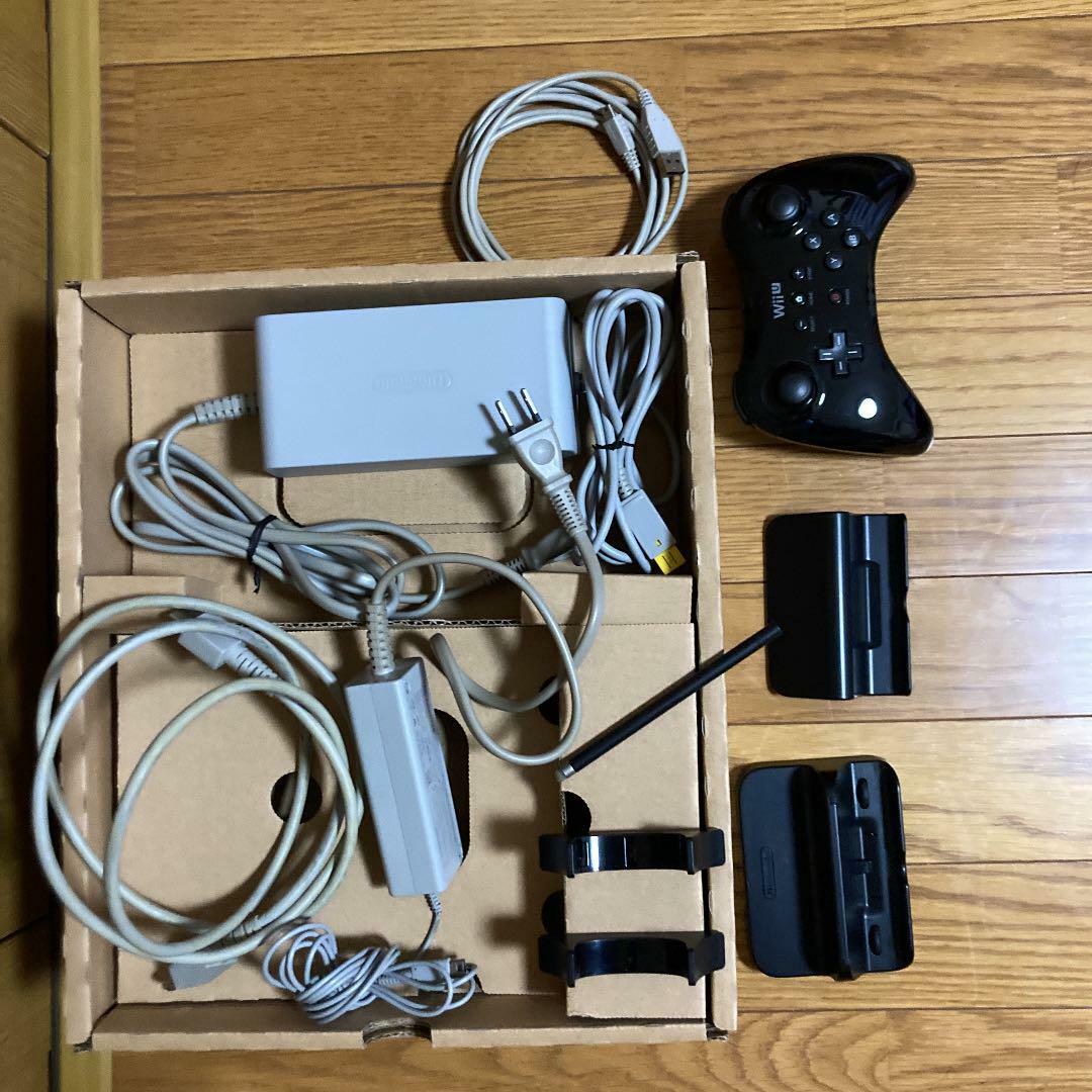 Nintendo Wii U WII U セット Wii U 本体 8GB ベーシックセット shiro シロ ニンテンドー 箱