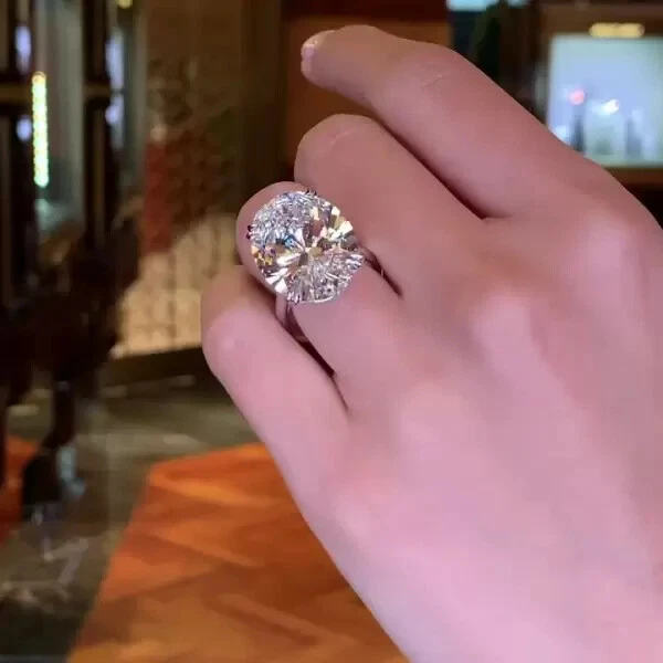 6Ct Oval Cut Lab Created White Sapphire Engagement Ring 14k White Gold Finish - Image 3 of 4